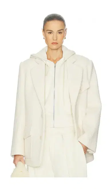 Helsa The Very Oversized Blazer | Thumbnail 1