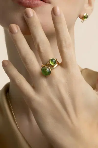 TAMARA COMOLLI Peridot Large Bouton Ring | Thumbnail 3 TAMARA COMOLLI Peridot Large Bouton Ring | Thumbnail 3