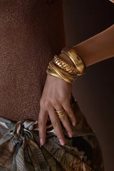SIDNEY GARBER Yellow Gold Domed Cuff Bracelet | Thumbnail 2