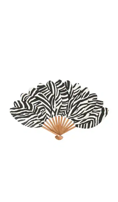 Eva Ventai Large Palmette Leather The Classic Format Fan | Thumbnail 1 Eva Ventai Large Palmette Leather The Classic Format Fan | Thumbnail 1