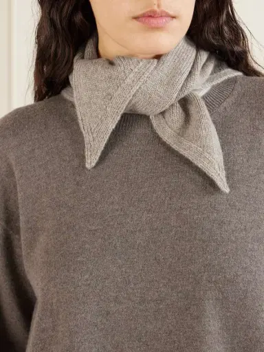 The Row Mentas Cashmere Scarf | Thumbnail 4