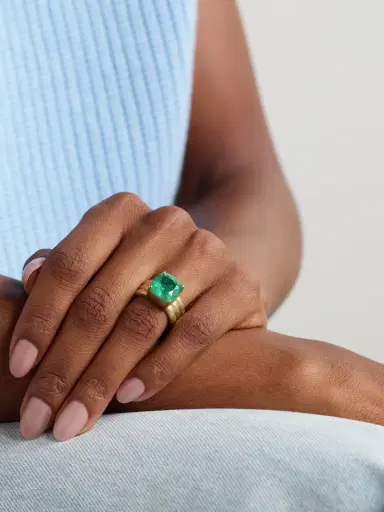 Irene Neuwirth Heroic 18-karat Gold Emerald Ring | Thumbnail 2