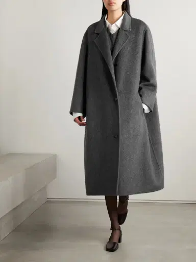 The Row Gustaf Cashmere Coat | Thumbnail 2