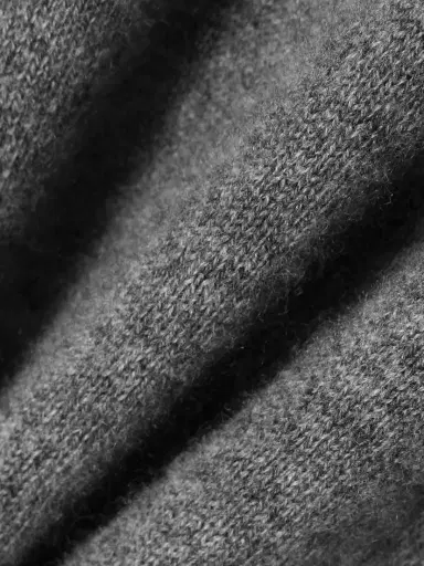 TOTEME Cashmere Sweater | Thumbnail 4