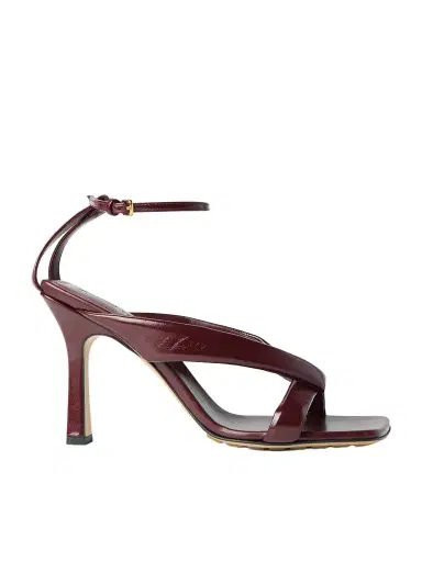 Bottega Veneta Riva Padded Leather Sandals | Thumbnail 1 Bottega Veneta Riva Padded Leather Sandals | Thumbnail 1