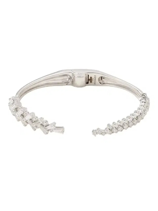 YEPREM Y-not 18-karat White Gold Diamond Cuff