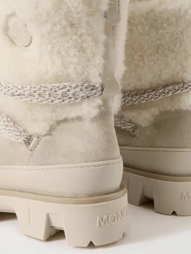 Moncler Peak Apres Shearling-trimmed Suede Ankle Boots | Thumbnail 4 Moncler Peak Apres Shearling-trimmed Suede Ankle Boots | Thumbnail 4