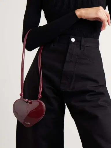 Alaïa Le Coeur Patent-leather Shoulder Bag | Thumbnail 6 Alaïa Le Coeur Patent-leather Shoulder Bag | Thumbnail 6