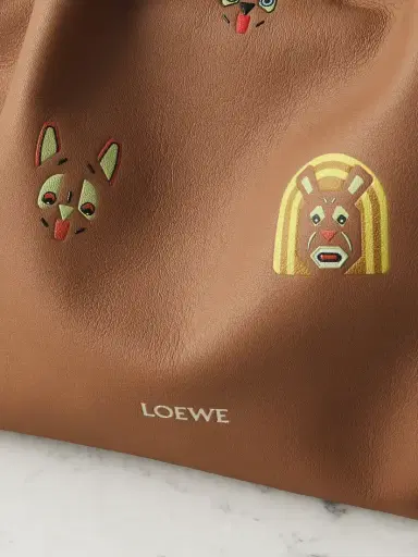 Loewe + Louis Wain Flamenco Cats Mini Printed Leather Clutch | Thumbnail 4