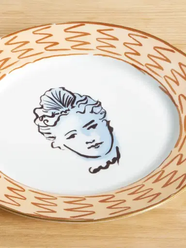 GINORI 1735 + Luke Edward Hall Il Viaggio Di Nettuno Gold-plated Porcelain Dinner Plate | Thumbnail 3 GINORI 1735 + Luke Edward Hall Il Viaggio Di Nettuno Gold-plated Porcelain Dinner Plate | Thumbnail 3