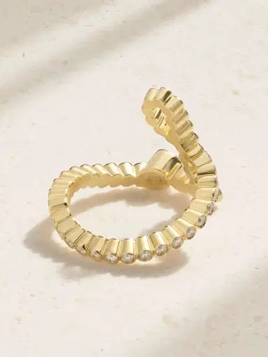 Sophie Bille Brahe Ensemble Letter 18-karat Gold Diamond Ring | Thumbnail 3