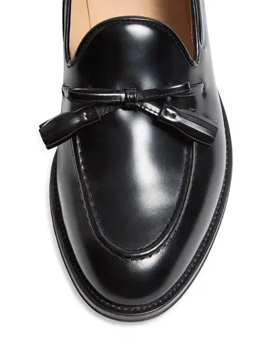 Valentino Garavani Men's Bowshire Loafers in Shiny Calfskin - Black - Size 7 | Thumbnail 6 Valentino Garavani Men's Bowshire Loafers in Shiny Calfskin - Black - Size 7 | Thumbnail 6