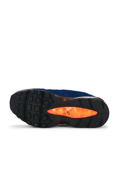 Nike Air Max 95 Big Bubble Zip SP | Thumbnail 8