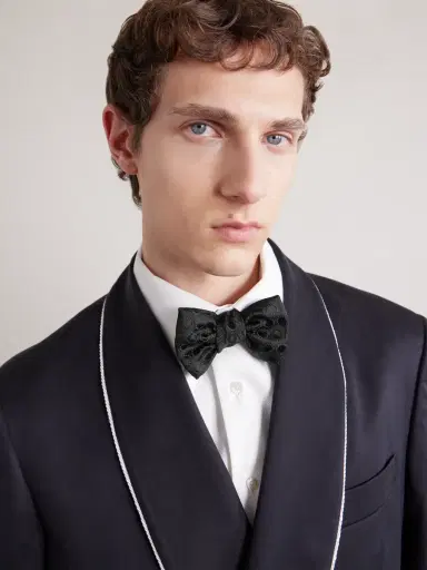 Charvet Pre-Tied Embroidered Silk Bow Tie - Men | Thumbnail 2 Charvet Pre-Tied Embroidered Silk Bow Tie - Men | Thumbnail 2