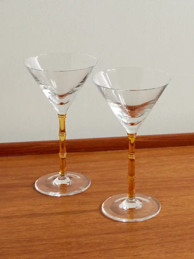 La DoubleJ Bamboo Set of Two Crystal Glass Martini Glasses - Men