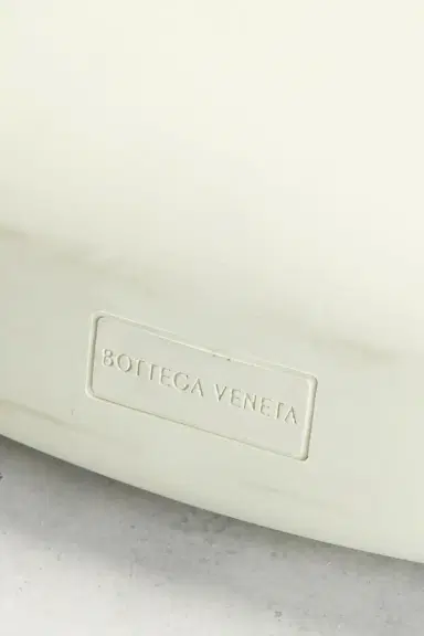 bottega veneta Bottega Veneta Small Moulded Shoulder Bag | Thumbnail 6