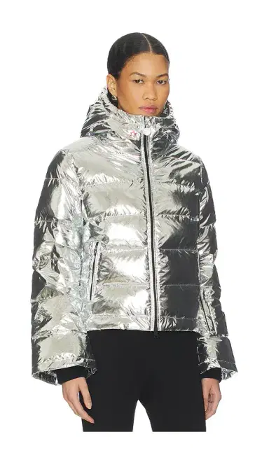Perfect Moment Polar Flare Ski III Jacket | Thumbnail 2 Perfect Moment Polar Flare Ski III Jacket | Thumbnail 2