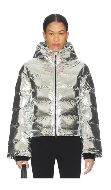 Perfect Moment Polar Flare Ski III Jacket | Thumbnail 1 Perfect Moment Polar Flare Ski III Jacket | Thumbnail 1