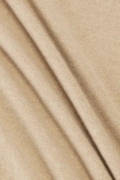 SRG Lue Detachable Kerchief Sweater | Thumbnail 9 SRG Lue Detachable Kerchief Sweater | Thumbnail 9