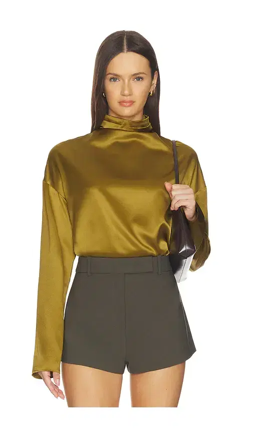 Atlas Silk Top