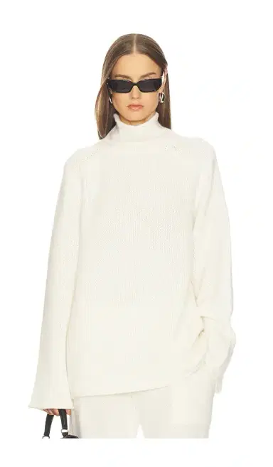 SRG Sukki Cashmere Oversized Turtleneck | Thumbnail 1