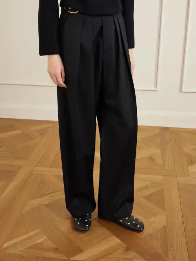 Chloé Studded Textured-leather Slip-ons | Thumbnail 2