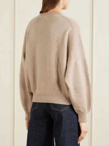 Khaite Margaux Oversized Cashmere Sweater | Thumbnail 3 Khaite Margaux Oversized Cashmere Sweater | Thumbnail 3