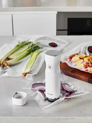 ZWILLING J.A. Henckels Fresh and Save Vacuum Sealer - White | Thumbnail 8 ZWILLING J.A. Henckels Fresh and Save Vacuum Sealer - White | Thumbnail 8