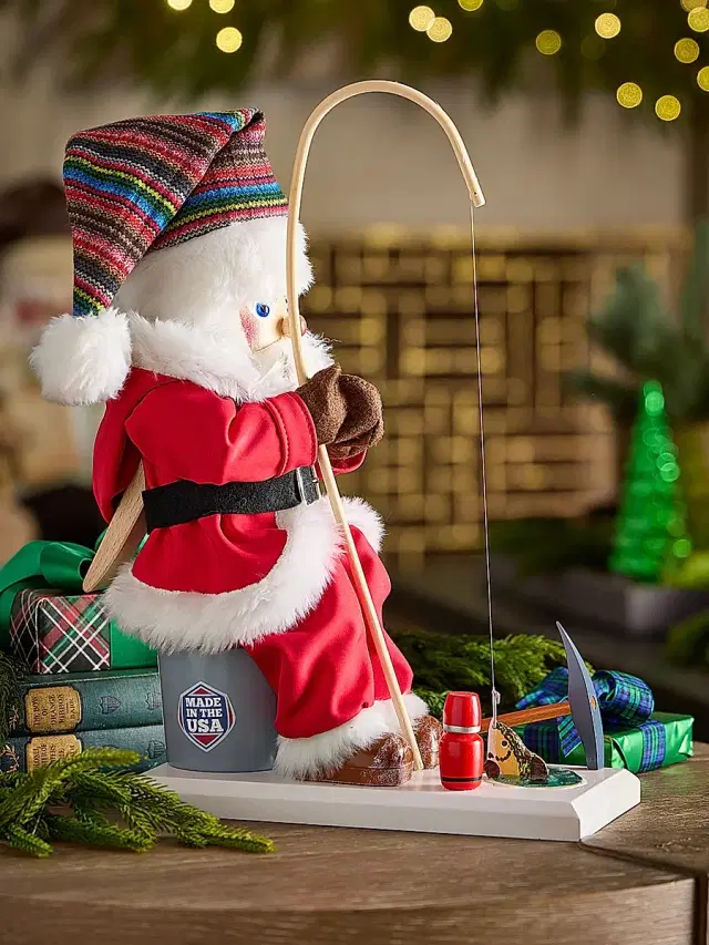 Steinbach Alaska Santa Tabletop Nutcracker