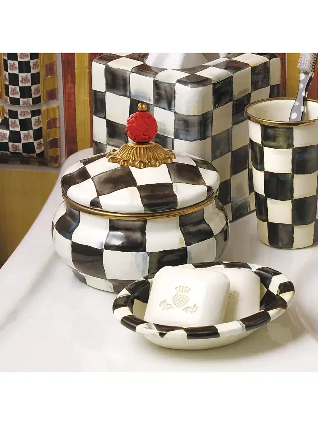 Courtly Check Enamel Squashed Pot