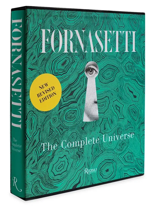 Libro : The Complete Universe Book