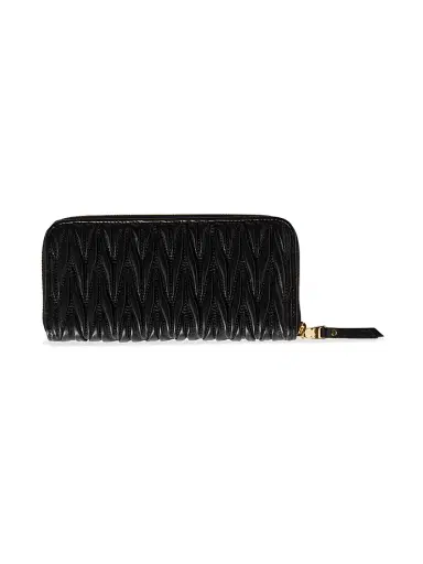 Miu Miu Women's Large Matelassé Nappa Leather Wallet - Black | Thumbnail 2
