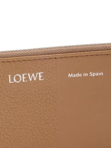 Loewe Women's Duet Coin Leather Cardholder | Thumbnail 4 Loewe Women's Duet Coin Leather Cardholder | Thumbnail 4