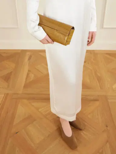 TOTEME Croc-effect Leather Clutch | Thumbnail 3 TOTEME Croc-effect Leather Clutch | Thumbnail 3