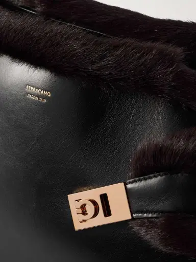 Ferragamo Hug Shearling-trimmed Leather Shoulder Bag | Thumbnail 4 Ferragamo Hug Shearling-trimmed Leather Shoulder Bag | Thumbnail 4