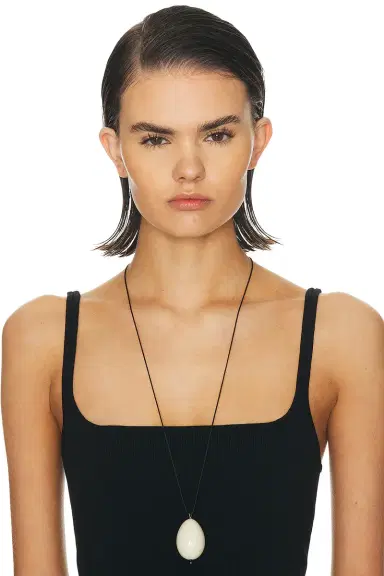 Gohar World Egg Host Pendant Necklace | Thumbnail 2