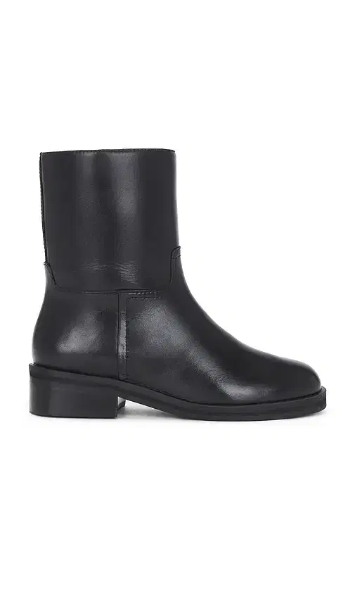 LPA Tracer Bootie