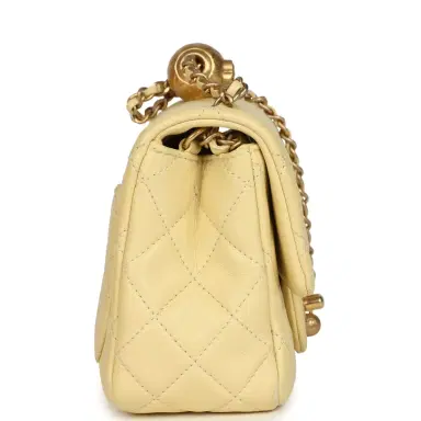 Chanel PENDING AUTH DONT LIST Pre-owned Chanel Mini Pearl Crush Square Flap Bag Yellow Lambskin Brushed Gold Hardware | Thumbnail 3