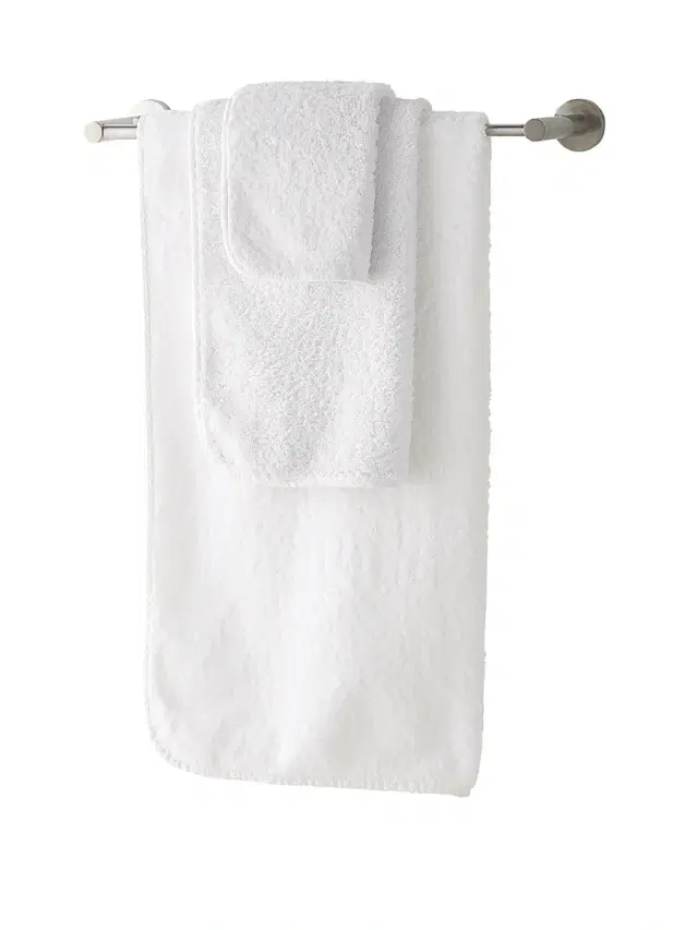 Graccioza Grand Egoist Hand Towel - White
