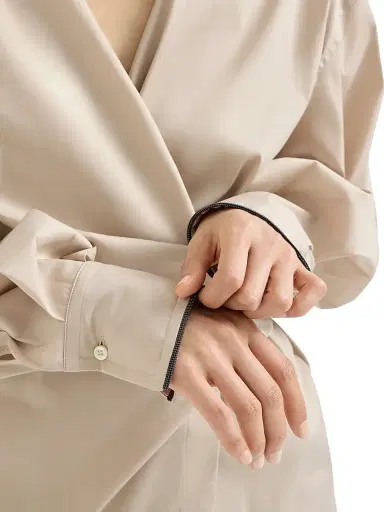 Brunello Cucinelli Women's Stretch Cotton Poplin Shirt with Shiny Cuffs - Beige | Thumbnail 4