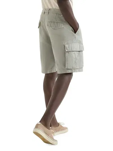 Brunello Cucinelli Men's Bermuda Shorts in Twisted Cotton Gabardine with Cargo Pockets - Khaki - Size 48 | Thumbnail 3