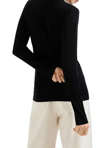Brunello Cucinelli Women's Cashmere and Silk Lightweight Sweater | Thumbnail 3 Brunello Cucinelli Women's Cashmere and Silk Lightweight Sweater | Thumbnail 3