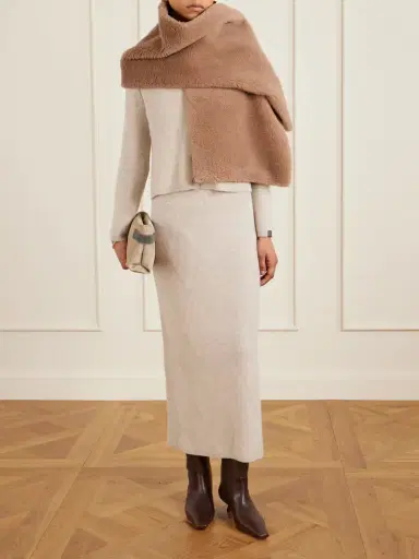Max Mara Camel Hair And Silk-blend Fleece Scarf | Thumbnail 2