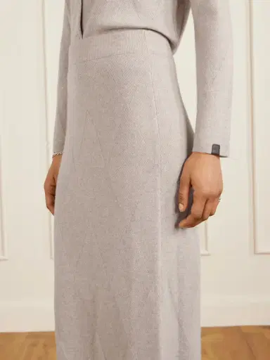 Max Mara Cashmere Midi Skirt | Thumbnail 5 Max Mara Cashmere Midi Skirt | Thumbnail 5