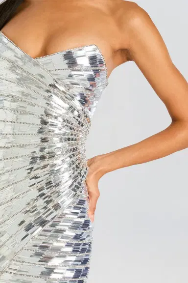 Retrofête Aura Dress | Thumbnail 5