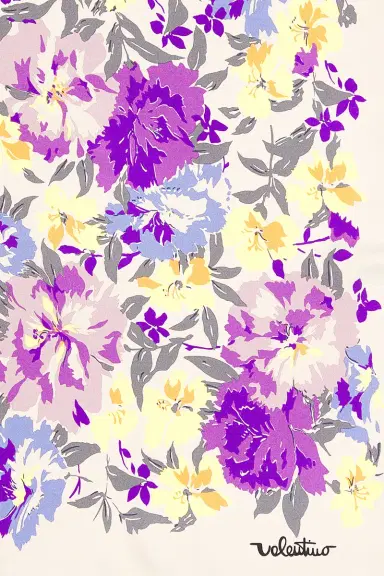 Valentino Garavani Flowerism Fiori Acquarello Shawl | Thumbnail 3