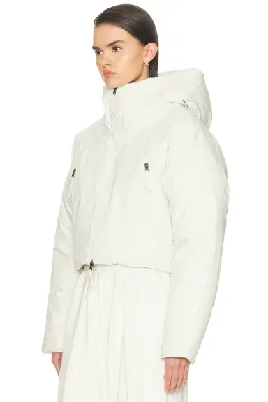 The North Face x SKIMS Insulated Shell Jacket | Thumbnail 3 The North Face x SKIMS Insulated Shell Jacket | Thumbnail 3