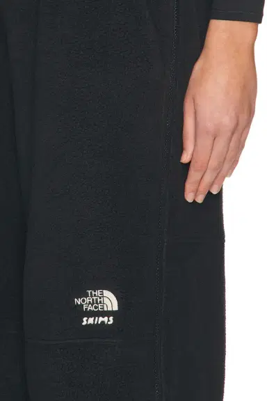 The North Face x SKIMS 1995 Denali Fleece Straight Leg Pant | Thumbnail 6 The North Face x SKIMS 1995 Denali Fleece Straight Leg Pant | Thumbnail 6
