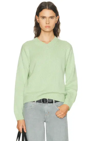 AMIYA Nevia Cashmere V-Neck Sweater | Thumbnail 1
