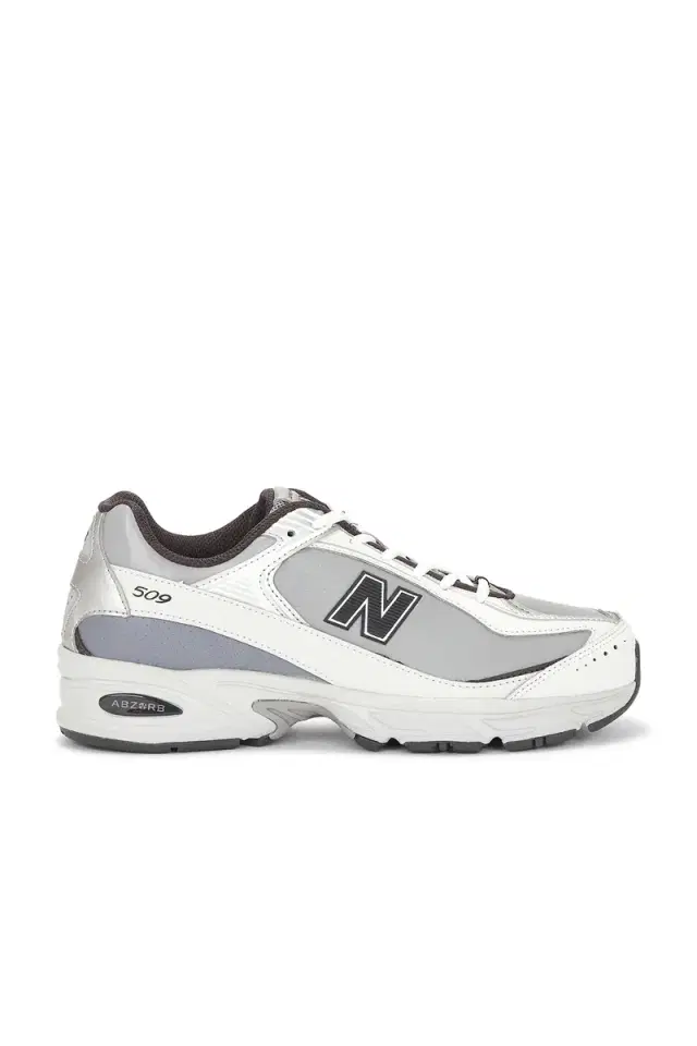 COMME des GARCONS HOMME x New Balance U509 Sneaker